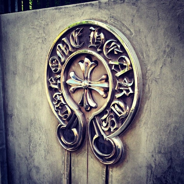 Photos At Chrome Hearts Accessories Store In 西麻布