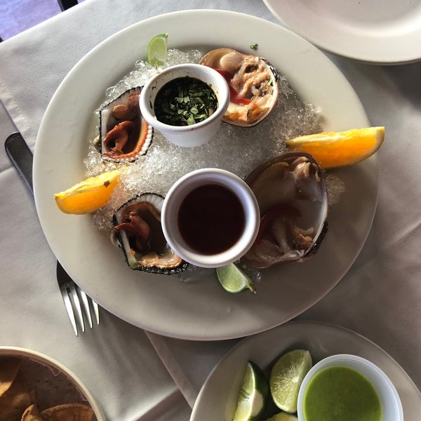 Foto diambil di Mocambo Mexican Seafood &amp; Lobster oleh Emilia M. pada 5/1/2018