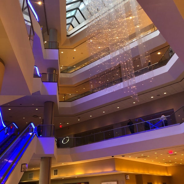 Photo taken at Boston Marriott Copley Place by 희경 김. on 6/20/2019