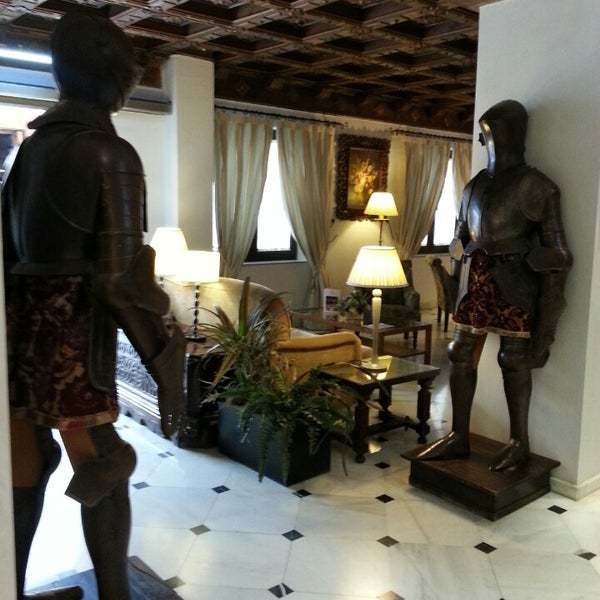 Foto scattata a Hotel Murillo Centro Sevilla da 희경 김. il 8/1/2014