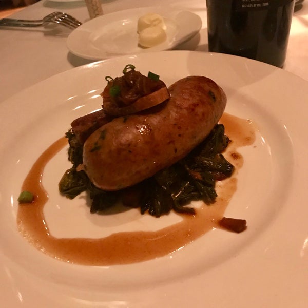 Photo taken at Emeril&#39;s by Rob A. on 1/14/2019