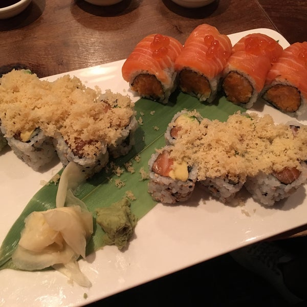 Absolutely fantastic sushi. The amber roll is amazing.