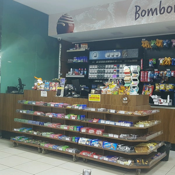 Photo taken at Posto Full Caxias by Denyse J. on 1/10/2017