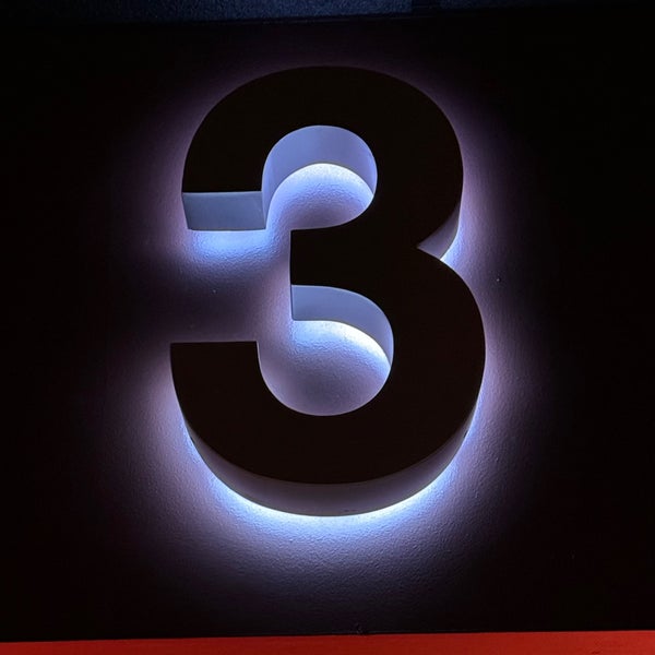 Springdale 18 Cinema de Lux Movie Theater