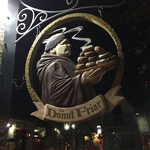 Photo taken at Donut Friar by Kendall B. on 1/3/2015