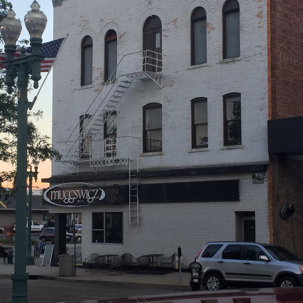 Muggswigz Coffee & Tea Co. Coffee Shop in Downtown Canton