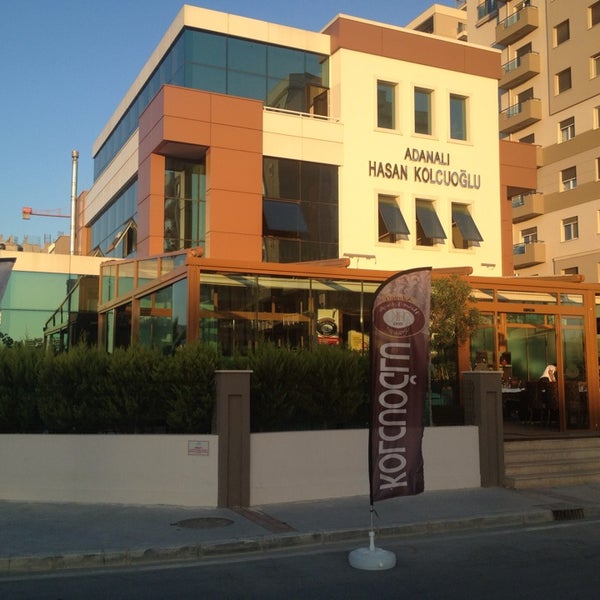 รูปภาพถ่ายที่ Adanalı Hasan Kolcuoğlu Restaurant โดย Berkan B. เมื่อ 7/4/2013