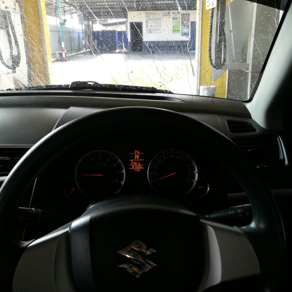 Automatic Car Wash Pt. Raja 1 tip from 173 visitors