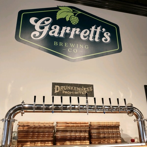 Photo taken at Garrett&#39;s Brewing Company by Scott H. on 9/22/2021