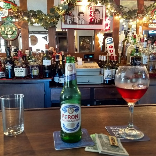 Morettis Italian Restaurant in Elmira