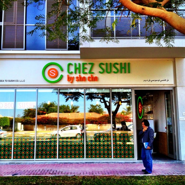 Photo taken at Chez Sushi (by sho cho) by Faris K. on 12/29/2012
