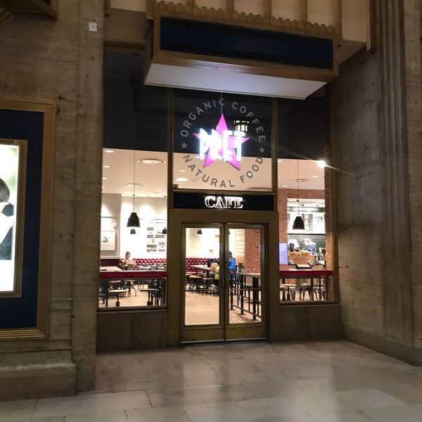 Photo taken at Pret A Manger by Casey R. on 4/26/2018