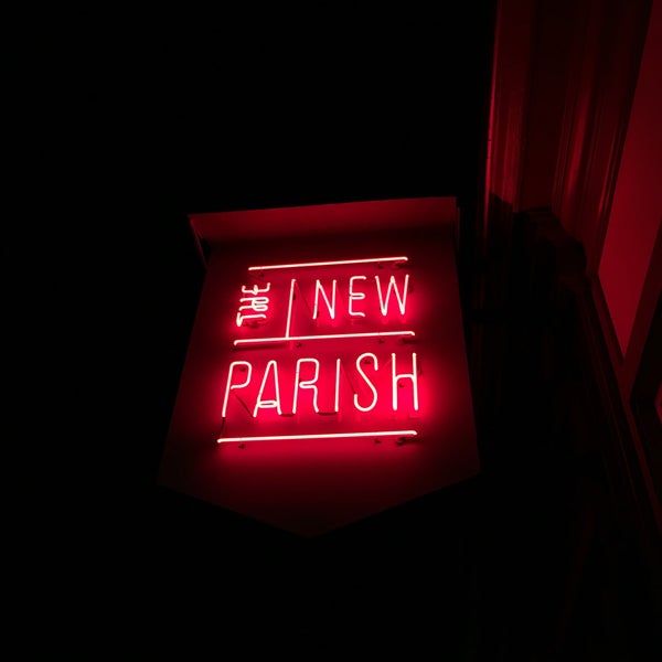 4/1/2016 tarihinde Derek B.ziyaretçi tarafından The New Parish'de çekilen fotoğraf