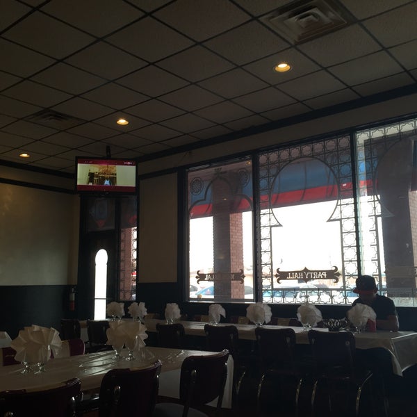 3/7/2015에 GaReto V.님이 Aga&#39;s Restaurant &amp; Catering에서 찍은 사진