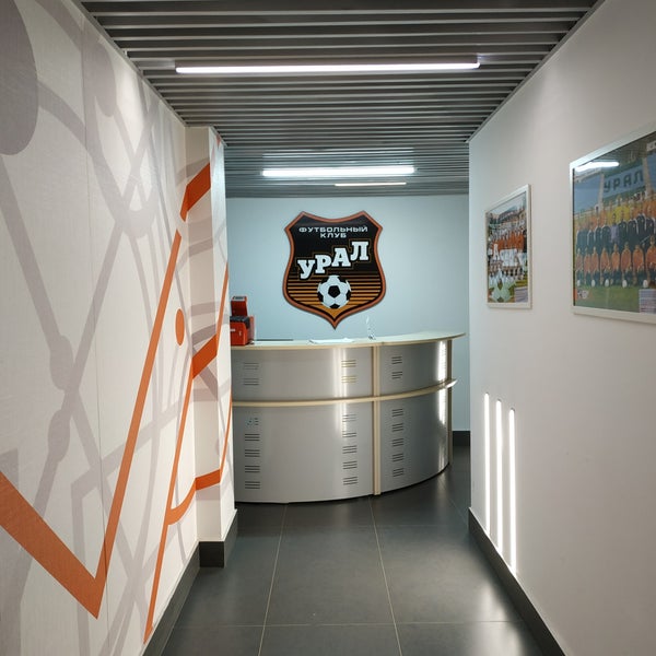 Штаб квартира уральских авиалиний. Бизнес-центр «avm- orsetto. Ооо биг офис. Офисы уральских. Офис уральских авиалиний в кольцово.