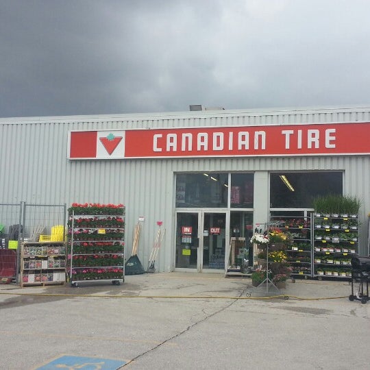 Canadian Tire Auto Service Centre Forest, ON