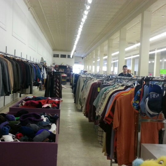 Good Value Thrift Store Central London 140 Dundas St