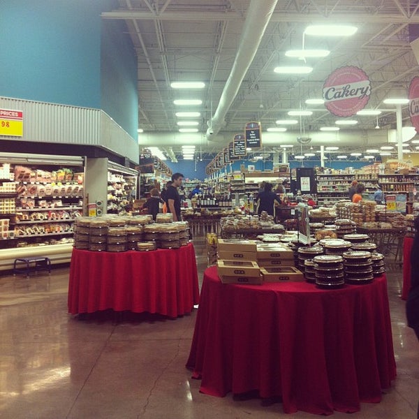 HEB plus! San Isidro Laredo, TX