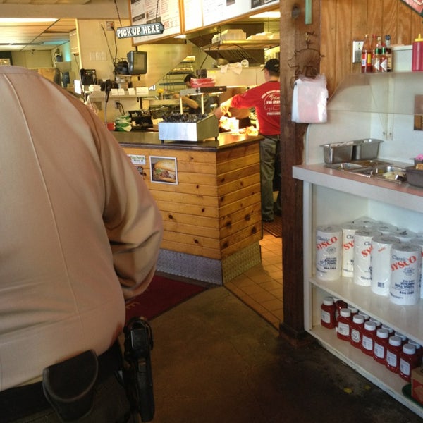 Photo taken at Van&#39;s Pig Stand - Norman by James M. on 1/17/2013