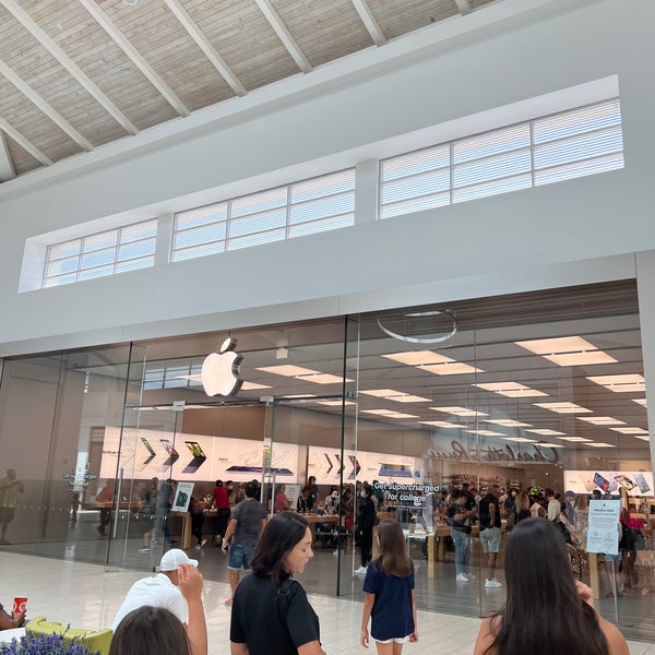 Apple Florida Mall - Electronics Store