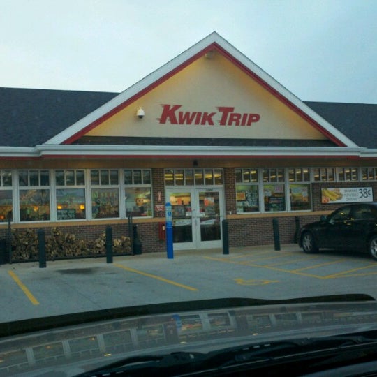 KWIK TRIP 450 Slinger, WI