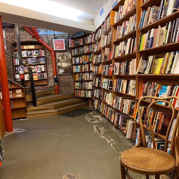 Photo taken at City Lights Bookstore by Susy Y. on 7/13/2020