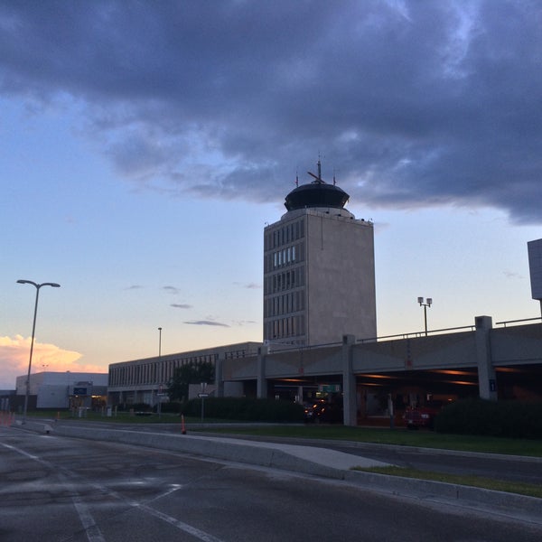 Winnipeg International Airport Control Tower Airport Terminal in Winnipeg