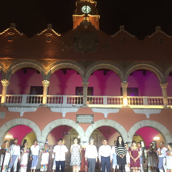 Foto tomada en Palacio Municipal de Mérida  por Miguel A. el 10/23/2015