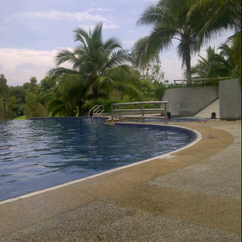 Bukit Mahkota Club House Pool In Kajang