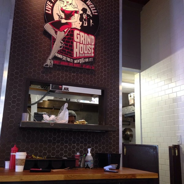 11/4/2013にAndy J.がGrindhouse Killer Burgersで撮った写真