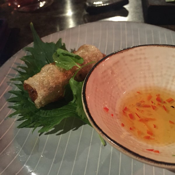 I really loved the crispy spring rolls and the Pho Bo soup. The broth is delicious and not salty! The papaya salad is ok; it could use more heat.