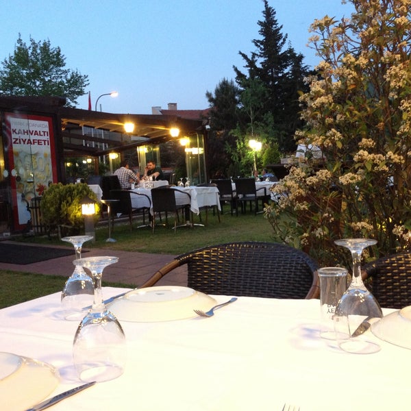 Tarihi Park Adana Kebapçısı Mimar Sinan Çekmeköy