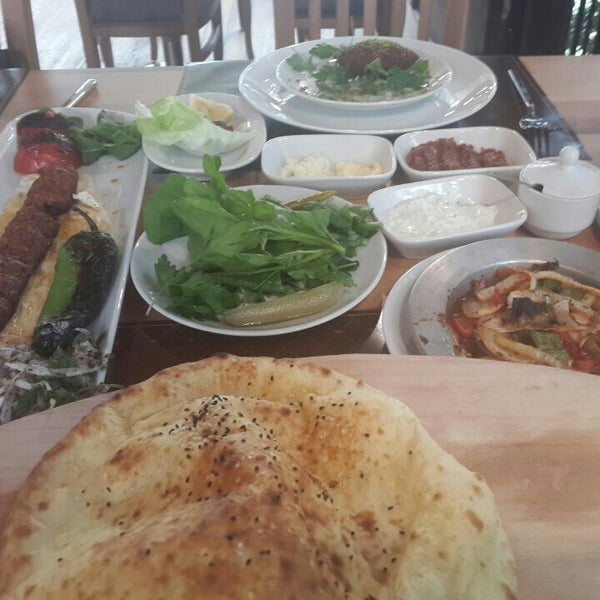 Photo taken at Ustaca Adana Kebapçısı by A. Y. on 6/10/2015