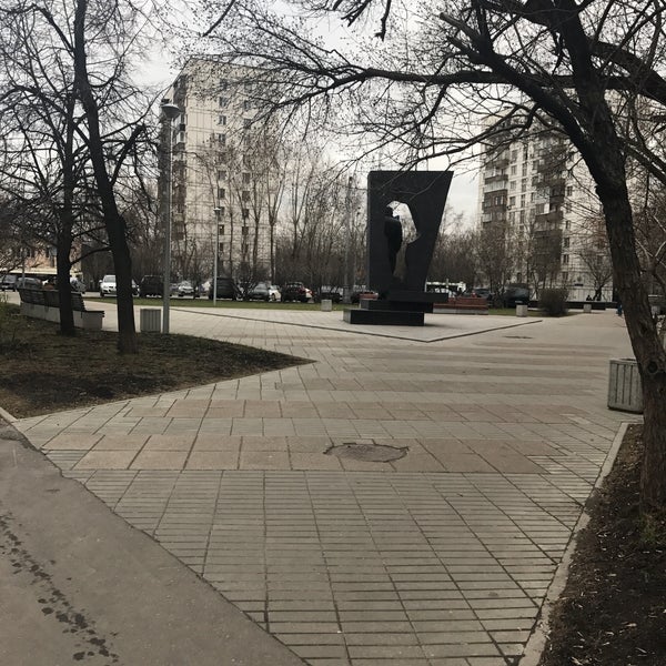 Памятник рихарду зорге в москве