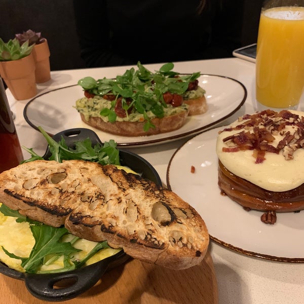 Vines Cafe Downtown Sacramento 5 tips from 271 visitors