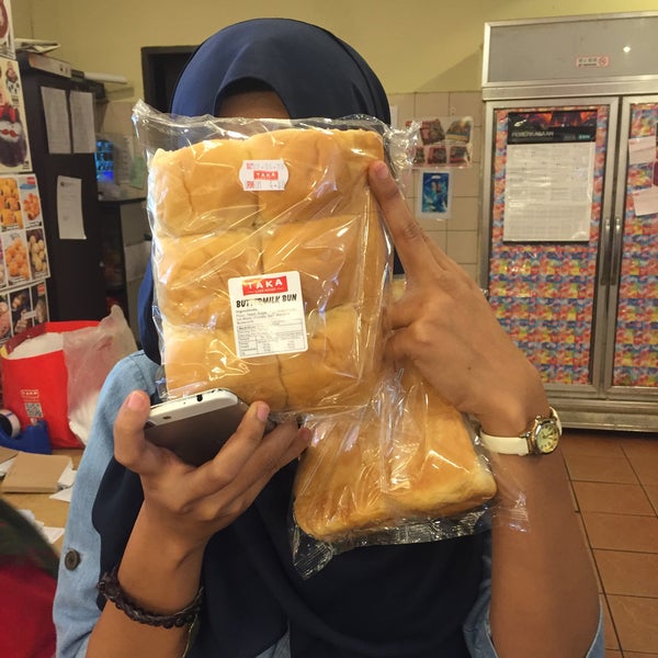 Taka Cake House Bakery in Kuching