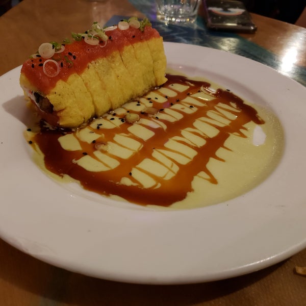 242 Cafe Fusion Sushi Sushi Restaurant in Main Beach