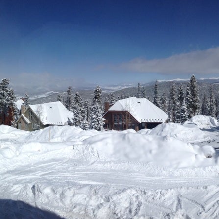 Photo taken at The Lodge at Breckenridge by Bill B. on 4/14/2014