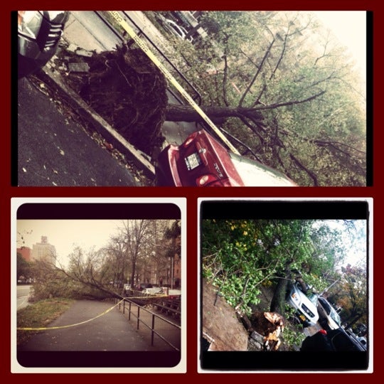 Снимок сделан в Frankenstorm Apocalypse - Hurricane Sandy пользователем Maria 10/30/2012