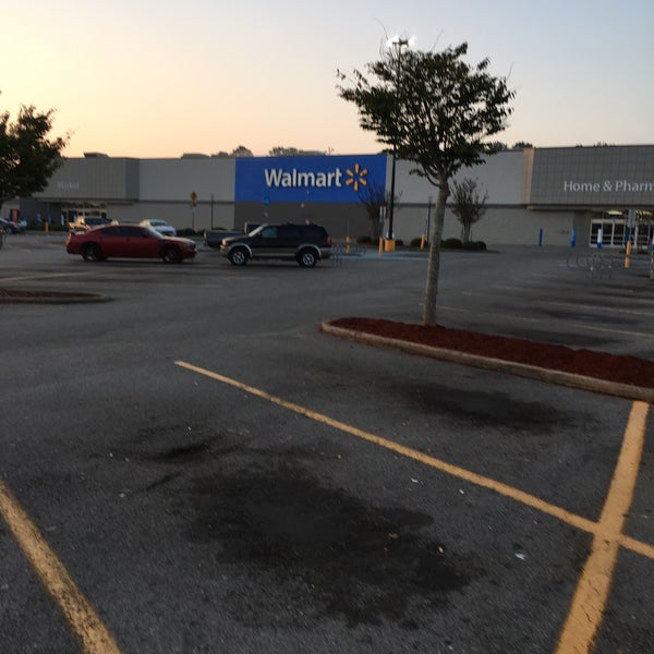 Photos at Walmart Supercenter Big Box Store in Jasper