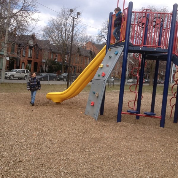 Lord Dufferin Public School Education in Cabbagetown