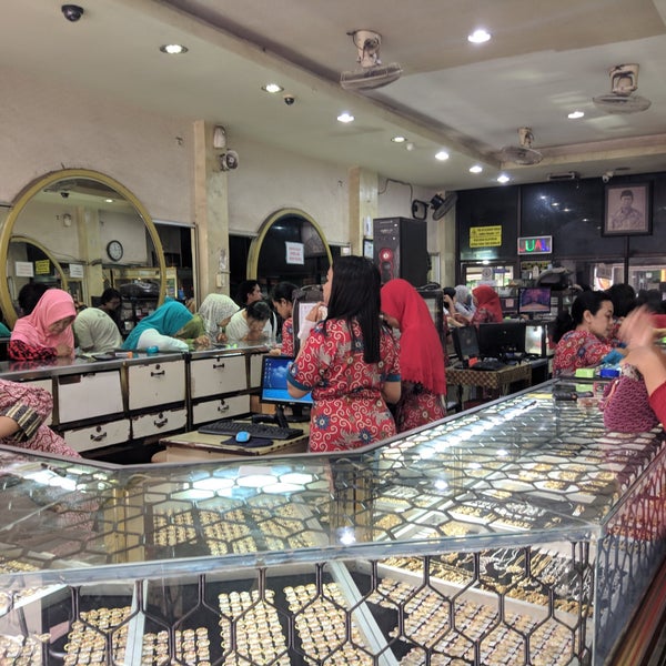 Toko Emas Berkah Arifin Toko Perhiasan