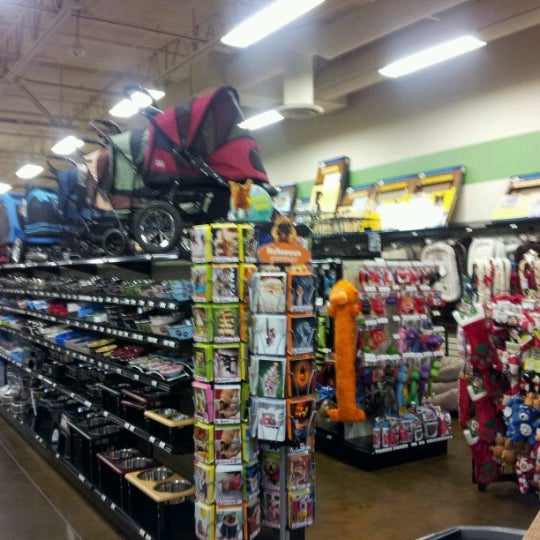 pet shop in phoenix market city