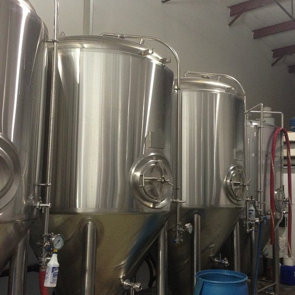 9/6/2013에 Eddie C.님이 Rivertown Brewery &amp; Barrel House에서 찍은 사진
