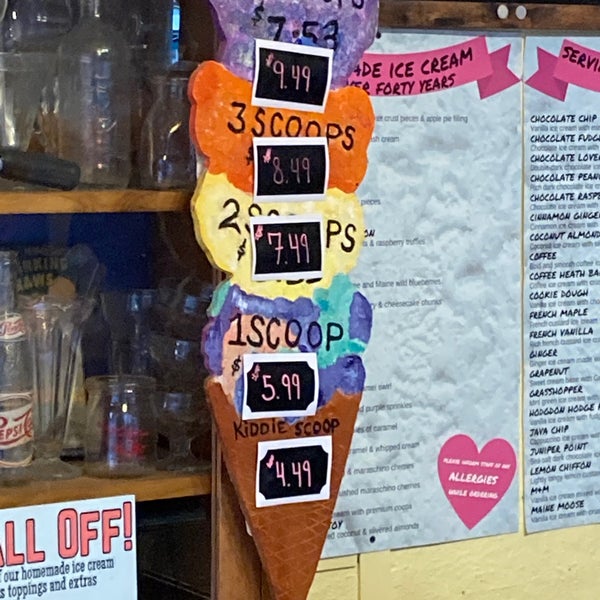 Downeast Ice Cream Factory Ice Cream Parlor in Boothbay Harbor