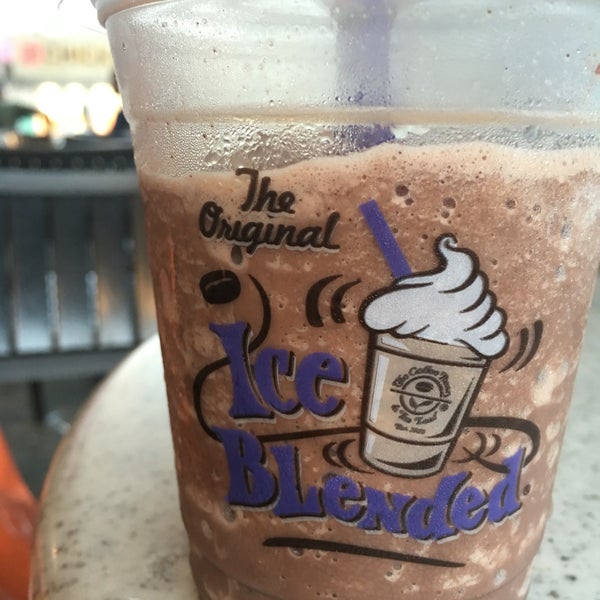 Photos at The Coffee Bean & Tea Leaf Café in Tampines