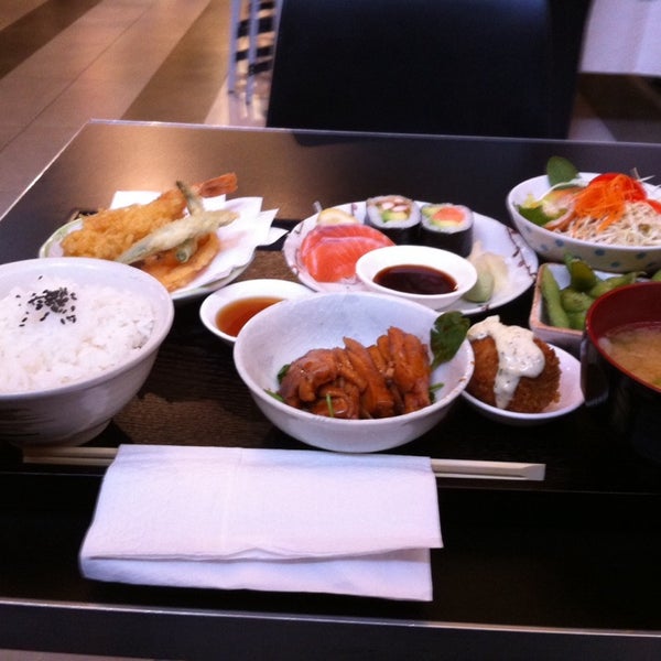 Rakuten Japanese Restaurant In Central Business District