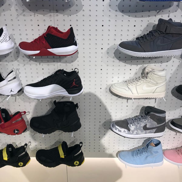 Flight 23 footaction sales