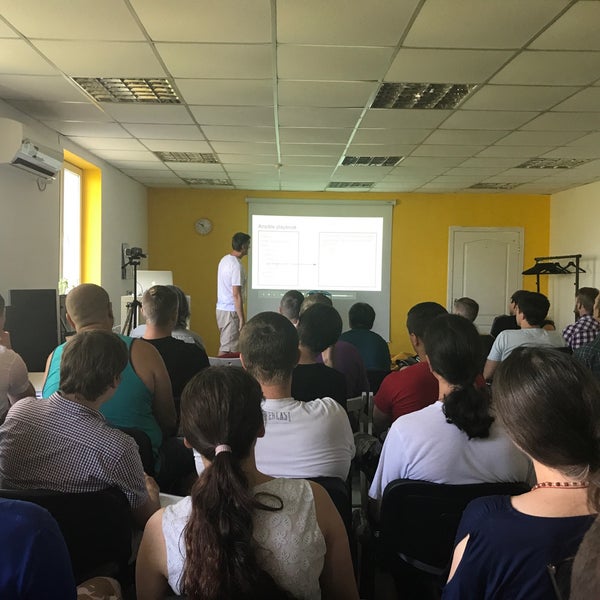 Креативное пространство в офисе. Идейное пространство. Идеологическое пространство. Идейное пространство. Идейное пространство.