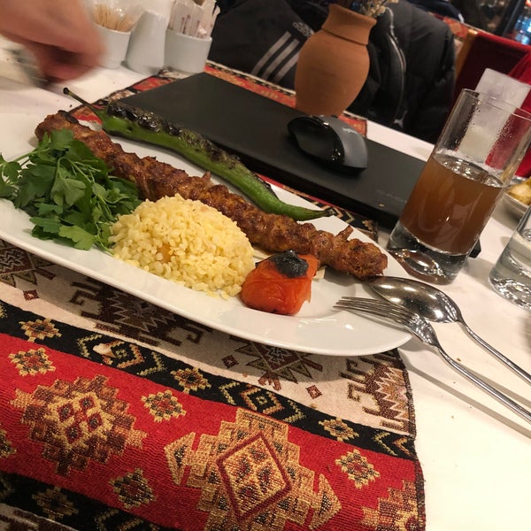 Foto diambil di Köşkeroğlu Baklava &amp; Restaurant oleh Yasin pada 1/10/2020